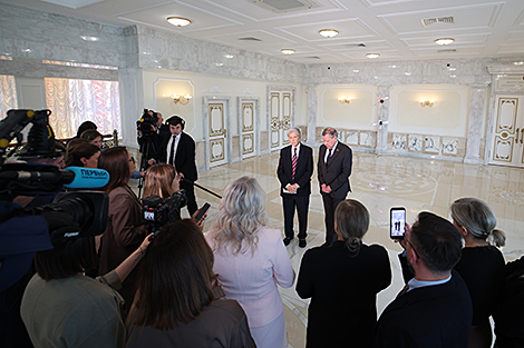 США снимают санкции с двух белорусских банков и Минфина. Окончательно решен вопрос по калию