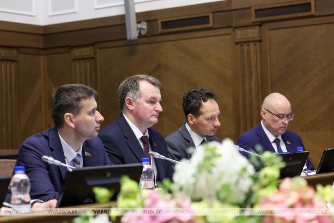 Крипторезиденты, рост ключевых показателей. На заседании Наблюдательного совета ПВТ рассмотрели вопросы развития парка