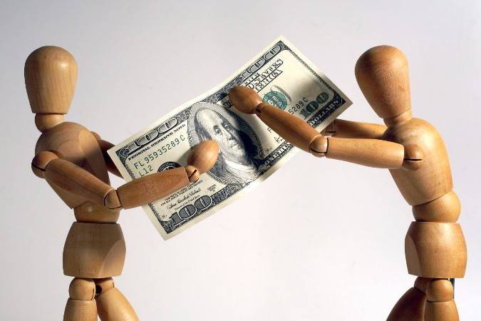 Нацбанк обещает экстренную помощь банкам