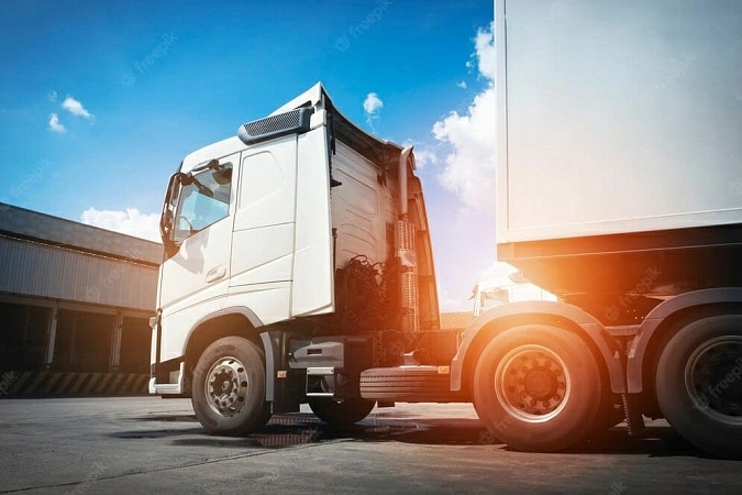 Перецепка грузов, переориентация на новые рынки. Как перевозчики работают в условиях санкций ЕС