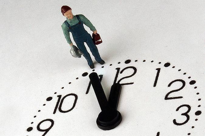 Анализ производительности труда и ее соотношение и динамикой средней заработной платы: расчеты, оценка